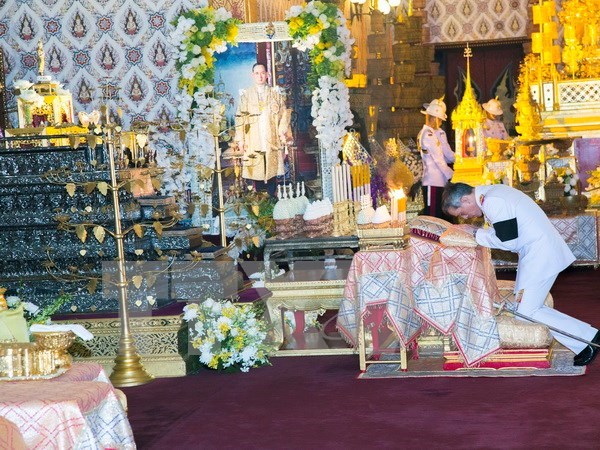 Thailand sets date for cremation of late King hinh anh 1