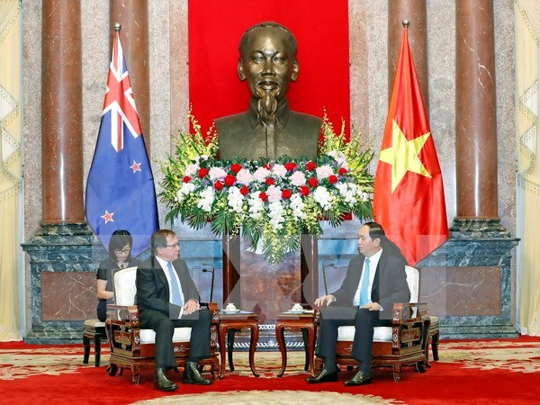 President hopes NZ to join economic development in Vietnam hinh anh 1