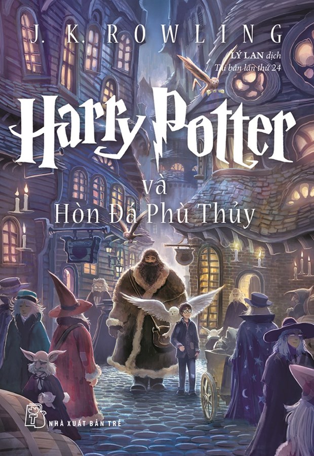 Fun activities mark 20th year of Harry Potter in Vietnam hinh anh 1