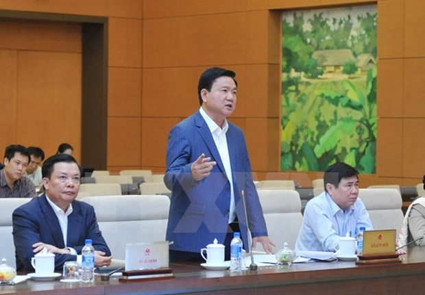 Dinh La Thang disciplined for misdeeds at PetroVietnam hinh anh 1