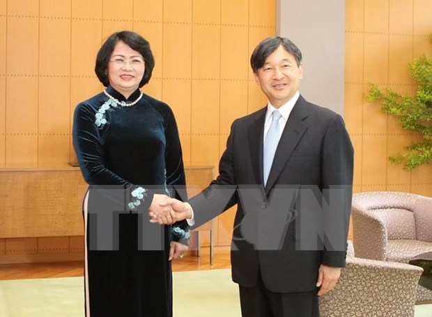 Vice President meets Japanese Emperor Akihito hinh anh 1