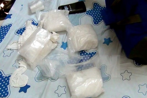 Two opium smugglers detained in Son La hinh anh 1