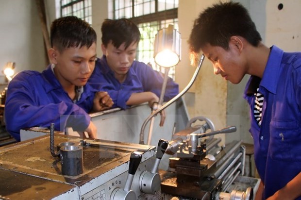 Vietnam’s first vocational training college applies European standards hinh anh 1