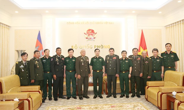 Cambodia’s defence officers welcomed in Hanoi hinh anh 1