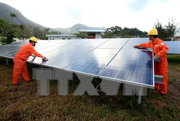 Investors show interest in solar power projects in Khanh Hoa hinh anh 1