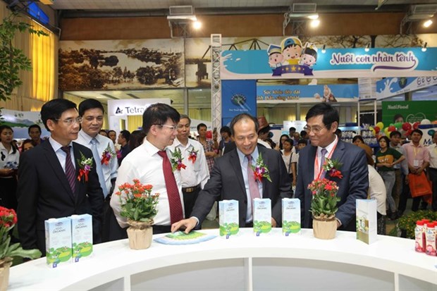 Experts praise VN dairy industry’s potential hinh anh 1