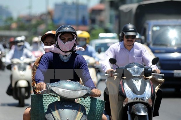 Northern region suffers the first major hot spell this summer hinh anh 1