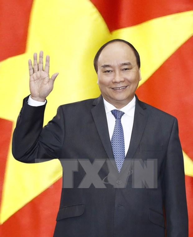 PM leaves for official visit to Japan hinh anh 1