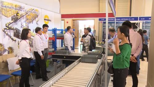 Industrial, manufacturing fair kicks off in Binh Duong hinh anh 1