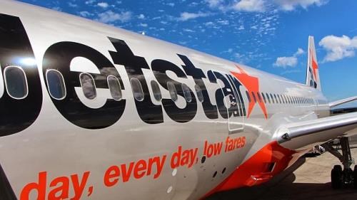 Jetstar Pacific leads in flight cancellations, delays hinh anh 1