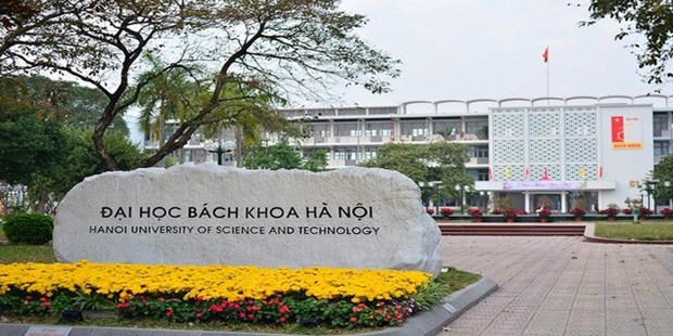 Four Vietnamese universities get accreditation from France hinh anh 1