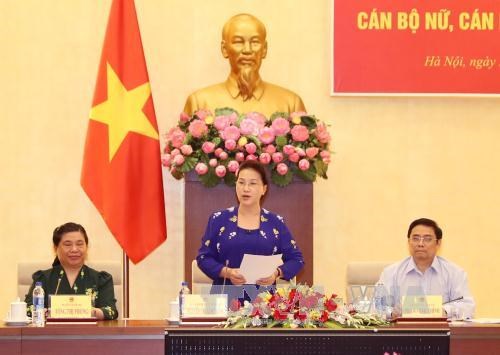 Ways sought to increase female, ethnic officials’ leadership hinh anh 1