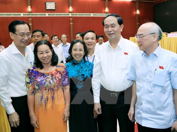 President Tran Dai Quang meets Ho Chi Minh City constituents hinh anh 1