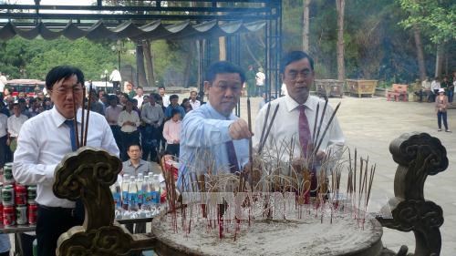 War invalids, martyrs’ families remembered on anniversary hinh anh 2