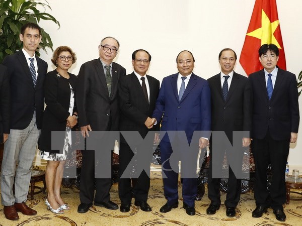 PM Nguyen Xuan Phuc greets ASEAN Secretary-General hinh anh 1