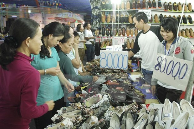 HCM City: retail sales, services revenue up 10.2 percent in H1 hinh anh 1