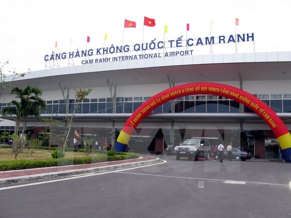 Khanh Hoa asks faster Cam Ranh airport runway construction hinh anh 1