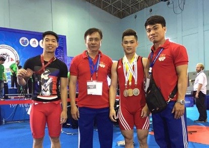 Vietnam clean up at Asian weightlifting event in Nepal hinh anh 1