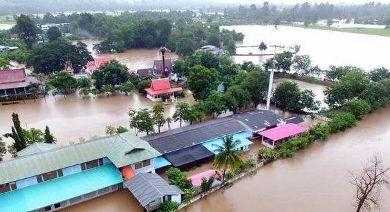 Sympathies to Thailand on flood-triggered property losses hinh anh 1
