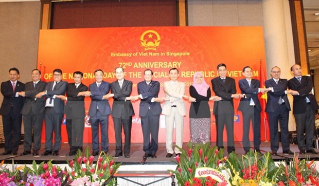 Singapore is Vietnam’s important partner: Ambassador hinh anh 1