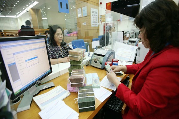 State budget collection hits over 623 trillion VND in eight months hinh anh 1