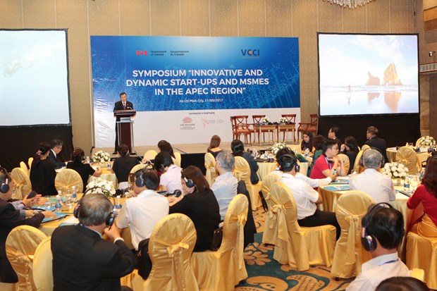 Symposium looks to foster innovative startups in APEC hinh anh 1