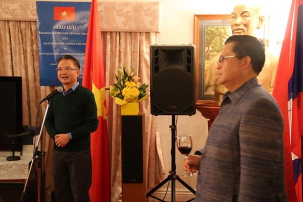 Vietnamese, Lao ambassadors to Australia praise bilateral ties hinh anh 1