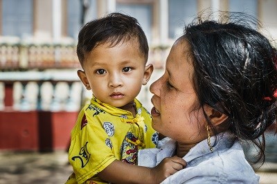 WHO: Cambodia, Laos eliminate trachoma eye disease hinh anh 1