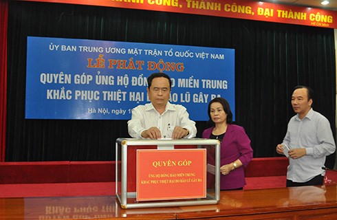 Vietnam Front calls for post-storm relief donation hinh anh 1