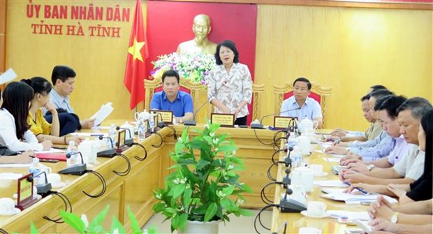 Vice President visits Ha Tinh following storm Doksuri hinh anh 1
