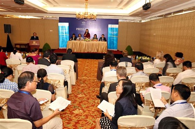 APEC forum adopts statement to enhance women’s empowerment hinh anh 1