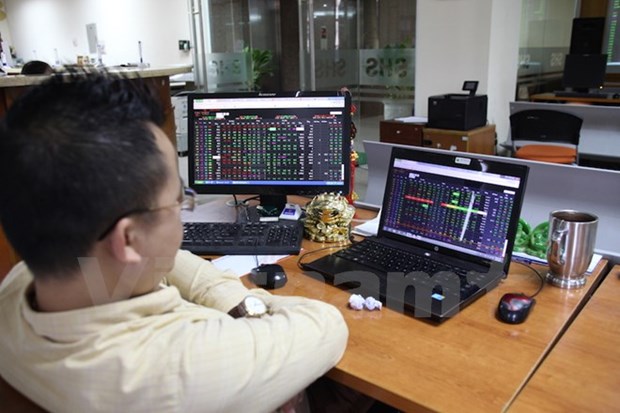 Over 11.32 billion shares traded on HNX in nine months hinh anh 1