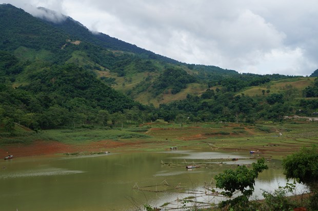 Community tourism brings changes to mountainous area hinh anh 2