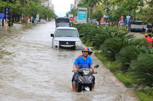 Heavy rains slam central region hinh anh 1