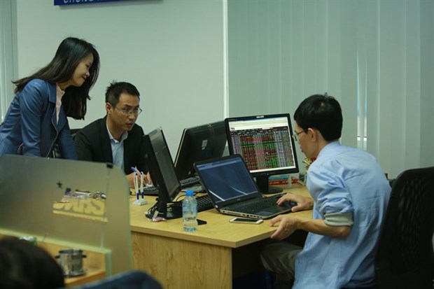 VN-Index concludes a winning week hinh anh 1