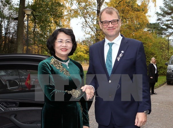 Finnish PM affirms wish to boost multi-dimensional ties with Vietnam hinh anh 1