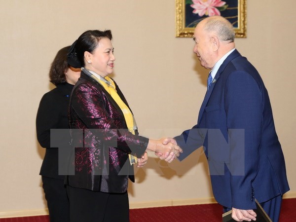 NA Chairwoman meets Secretary of Kazakhstan communist party hinh anh 1