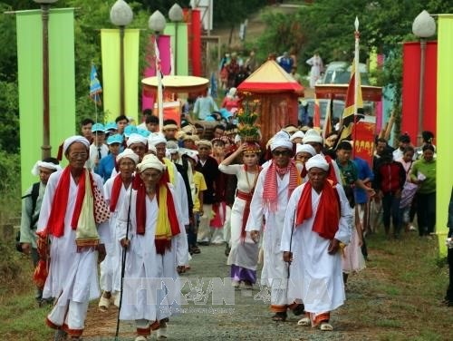Ministry recognises Cham festival hinh anh 1