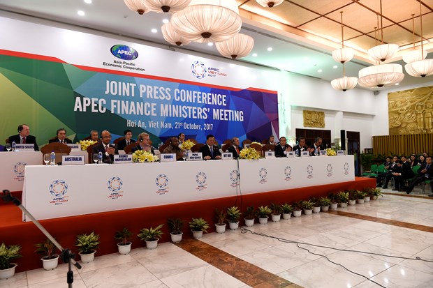 APEC 2017 Finance Ministers’ Meeting wraps up hinh anh 1