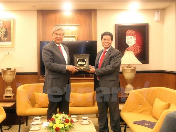 Malaysia wishes to further boost ties with Vietnam hinh anh 1