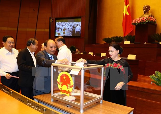 Lawmakers ratify appointments of two Government members hinh anh 1