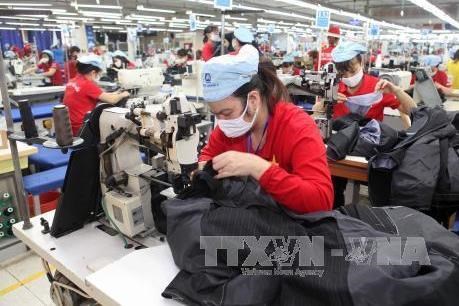 Quang Ninh creates healthy investment climate hinh anh 1