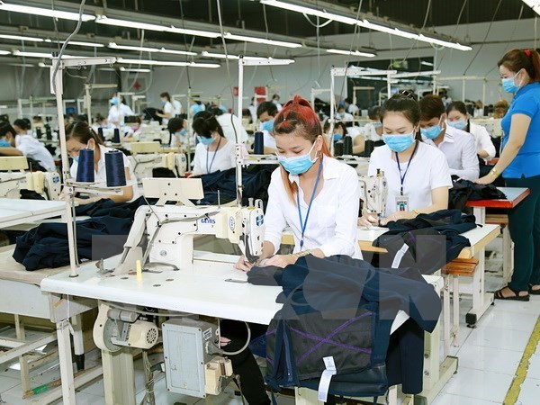 Textile, garment industry expo opens in Hanoi hinh anh 1
