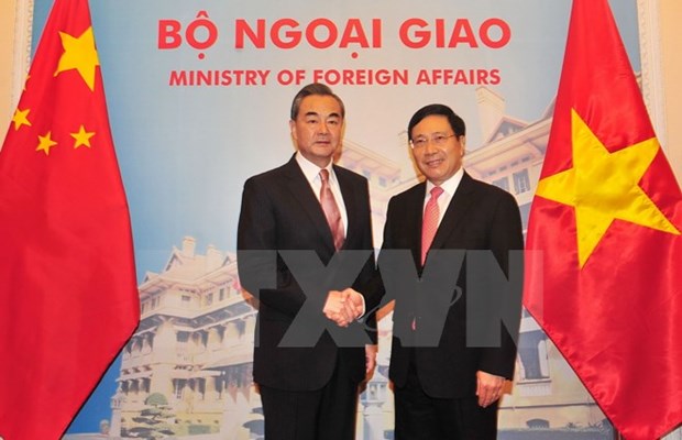 FM Pham Binh Minh holds talks with Chinese FM Wang Yi hinh anh 1