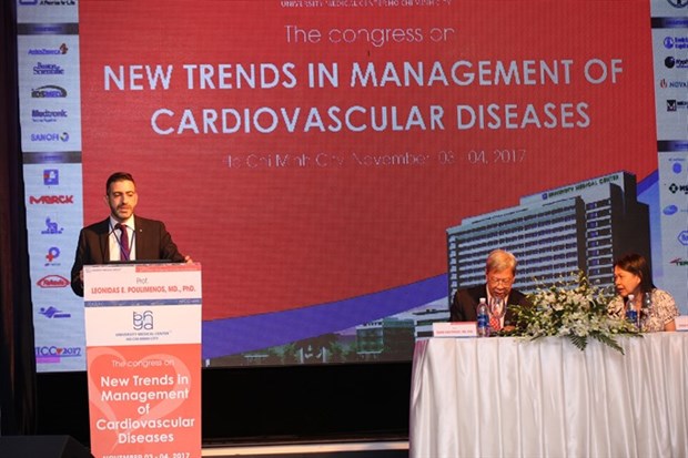 Doctors discuss therapies for cardiovascular diseases hinh anh 1