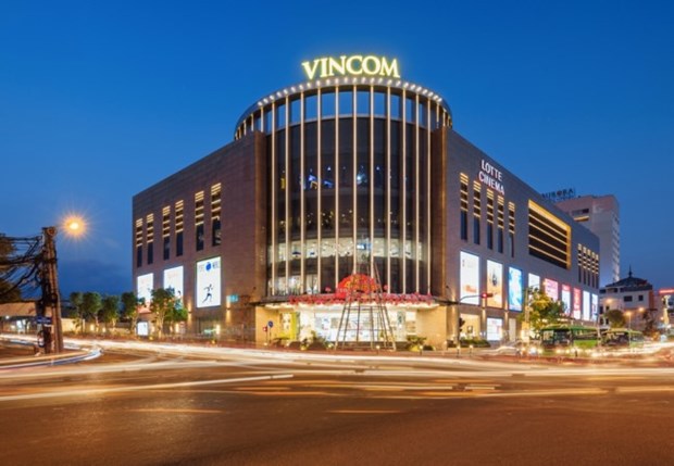VinGroup’s shopping mall operator lists shares on HOSE hinh anh 1
