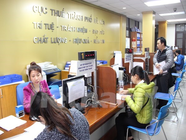 WB: Vietnam climbs 81 places in ease of paying taxes hinh anh 1