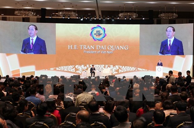 President addresses APEC 2017 CEO Summit hinh anh 1