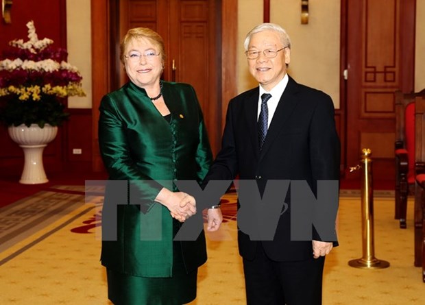 Party chief receives Chilean President Michelle Bachelet hinh anh 1