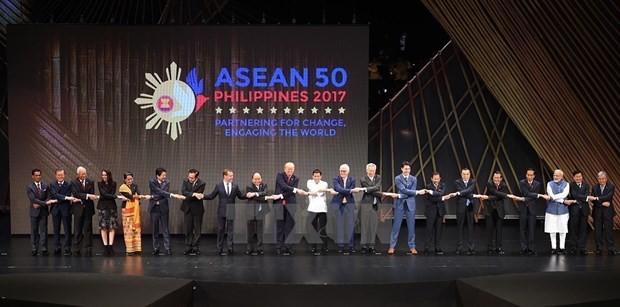 ASEAN Summit opens in Philippines hinh anh 1